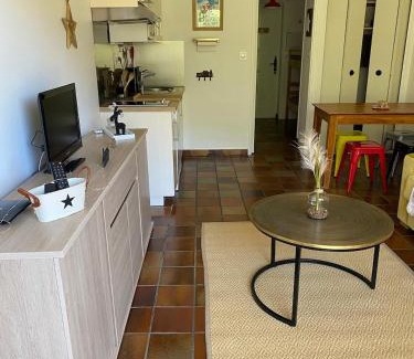 Saint-Chaffrey Apartment | Superbe studio terrasse plein sud