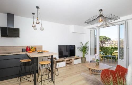 Juan-les-Pins Apartment | Superbe T2 Juan Les Pins 300m des plages