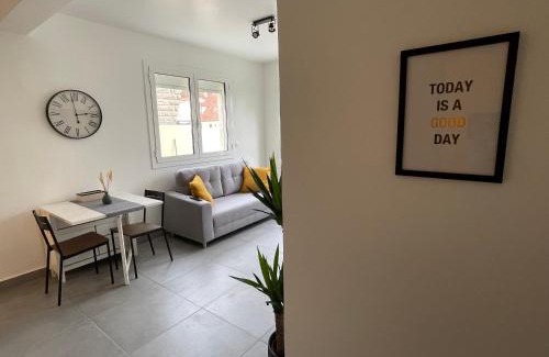 Ozoir-la-Ferriere Apartment | Superbe T2 proche de Paris & Disneyland