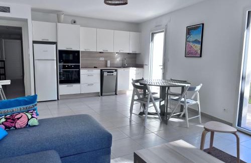Les Lecques Apartment | Superbe T3 avec jardin, résidence avec piscine et accés plages