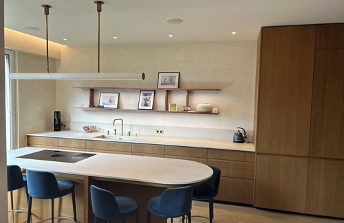 Neuilly-sur-Seine Apartment | Superbe Toit Terrasse Spacieux, Havre de Paix, 10' Centre Paris, vue Tour Eiffel