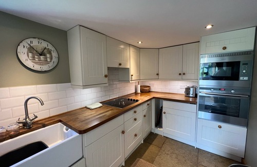 Ashford-in-the-Water Cottage | Superbly appointed, Cosy cottage in the heart of the Derbyshire Peak District