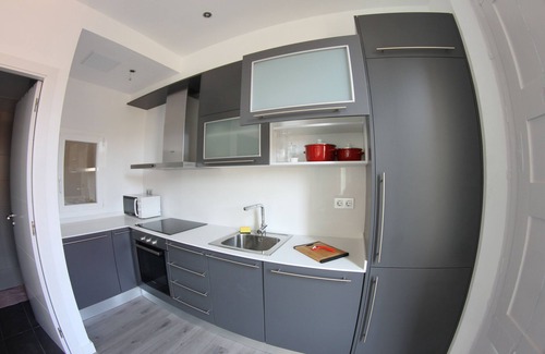 Figueres Condo | Supercéntrico apartment, bright and pedestrian mall
