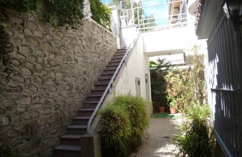 Algiers Apartment | SuperF2Scala