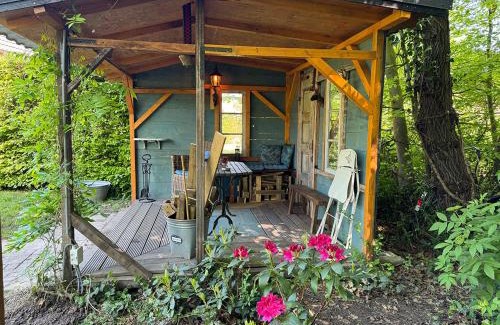 Ewijk House | Supergezellig vakantiehuis met hele grote tuin bij Nijmegen