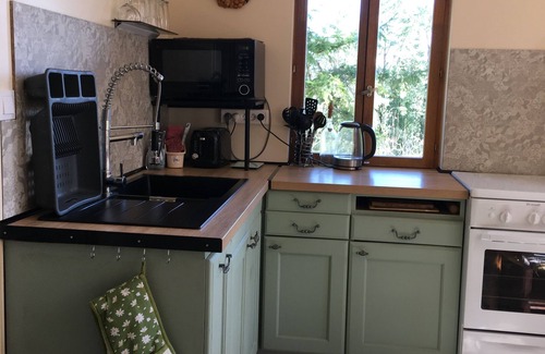 Sainte-Alvere Apartment | Superior apartment with balcony in the countryside