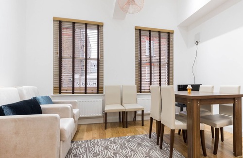 Spitalfields Apartment | Superior Apartment - Close to Liverpool St station