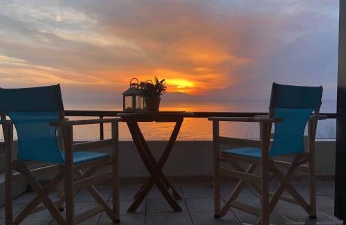 Siviri House | Superior, comfortable seaside home with amazing view