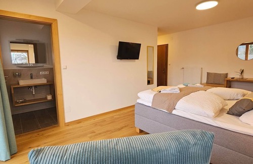 Seeboden Bed & Breakfast | Superior Doppelzimmer Goldeck mit Südbalkon - Gästehaus Bärwald