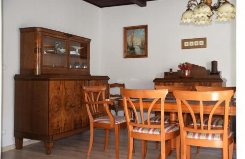 Engelsbach House | Superior - Ferienhaus am Engelsbach mit Garten und Pool