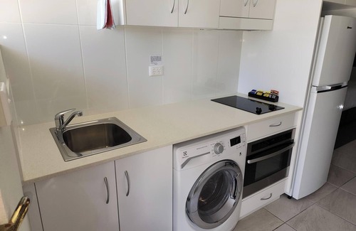 Emu Park Apartment | Superior Unit 20 Endeavour