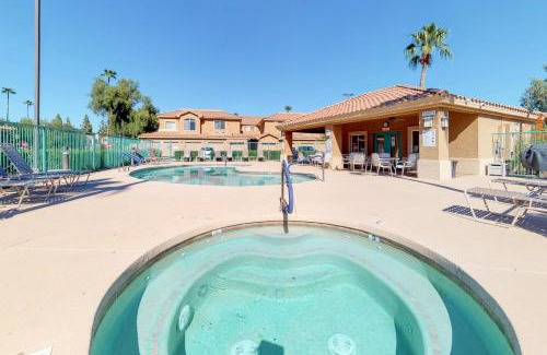 Superstition Lakes Apartment | Superstition Springs