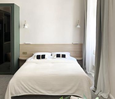 Vracar Apartment | Superstring Design Suite in Prime Location