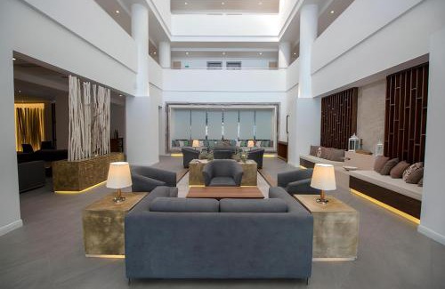 Icmeler City Center Hotel | SUPREME BEACH İÇMELER Adults Only