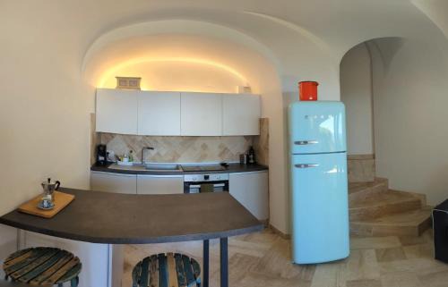 Golfo Aranci House | Supreme Beach Location with pool at Cala Sassari