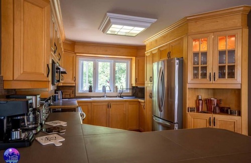 Chertsey Ski Chalet | Sur la Colline | spa | dogfriendly