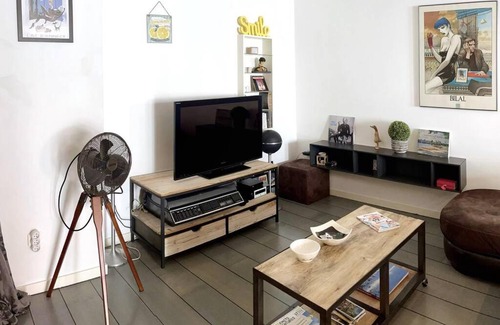 Annecy Old Town Apartment | SUR LE THIOU, Cosy 2 pers, en vieille ville