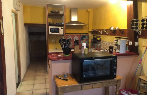 Goudet Bed & Breakfast | sur les Traces de Stevenson/vue sur le Chateau de Beaufort au Bord de la Loire