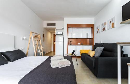 Fuengirola City Centre Apartment | Sur Suites Palmeras 525