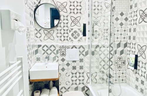 Coquelles Hotel | Sure Hotel by Best Western Calais Coquelles Tunnel s/Manche