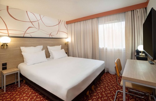Zone Activite Nord-Ouest Hotel | Sure Hotel by Best Western Caen Mémorial