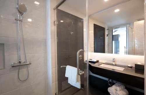 Vientiane Hotel | SureStay Hotel by Best Western Vientiane