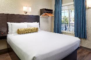 Pacific Beach Hotel | SureStay Hotel by Best Western San Diego Pacific Beach
