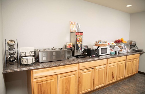 Montrose Hotel | SureStay Plus by Best Western Montrose