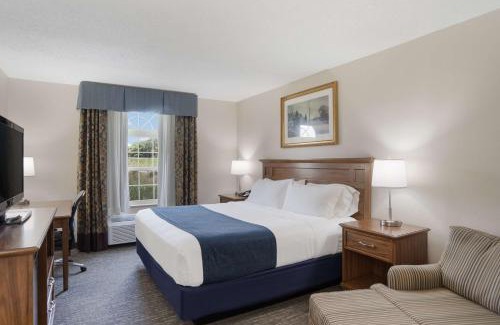 Elizabethtown Hotel | SureStay Plus Hotel by Best Western Elizabethtown Hershey