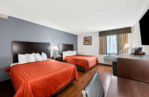 Lubbock Hotel | SureStay Plus Hotel by Best Western Lubbock Medical Center