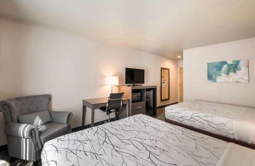 SeaTac Hotel | SureStay Plus Hotel by Best Western SeaTac Airport