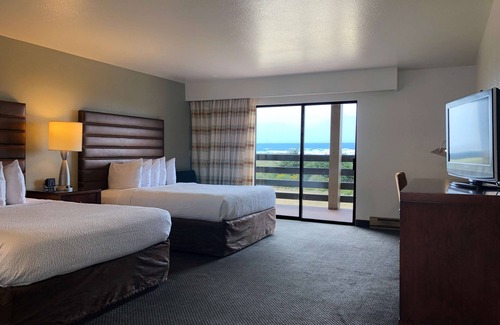 Gold Beach Hotel | SureStay Plus Hotel by Best Western Gold Beach