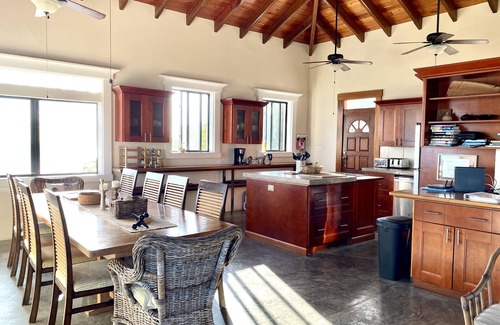 Green Cay Plantation Villa | SUREWINDS - Contemporary Villa and Apartment Combo
