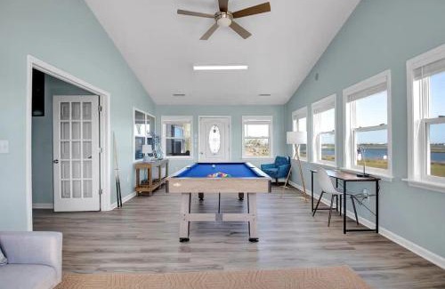 Holly Ridge House | Surf City Serene Waterfront Vacation Home