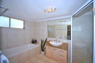Coolum Beach Apartment | Surf Dance Apartments