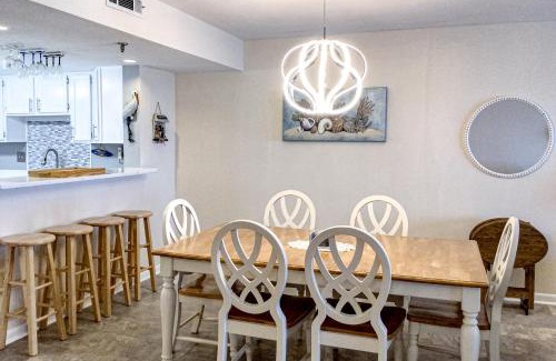 Fort Walton Beach Apartment | Surf Dweller 509