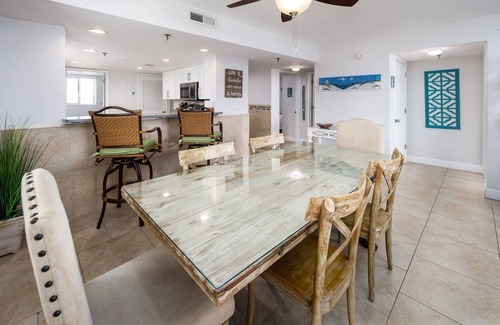 Fort Walton Beach Condo | Surf Dweller Unit 312 SPACIOUS Corner Unit, Fabulous Gulf Front Views!