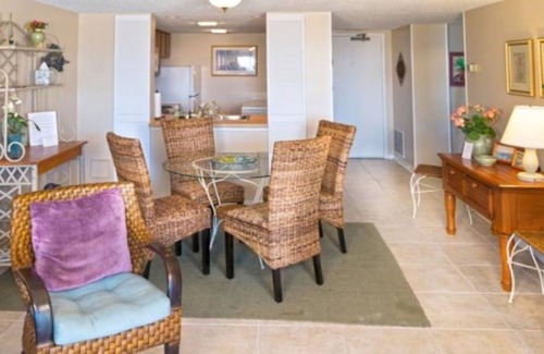 Amelia City Condo | Surf & Racquet Club C102-Pool! | 1 Bed, 1 Bath