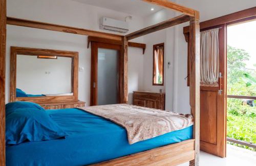 Pekutatan Villa | Surf Retreat Villa Sari Bali