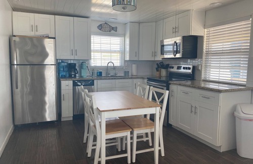 Surfside Beach House | Surf Rider - cozy modern cottage. Steps to the Beach!