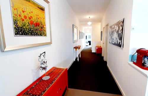 Cape Woolamai Apartment | surf, shops and spacious apartment