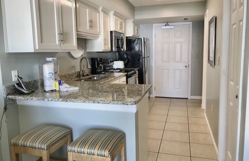 Gulf Shores Condo | Surf Side Shores 1205 2 bd 2 ba gulf-front