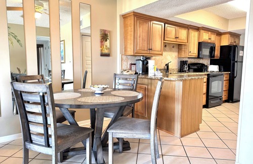 Gulf Shores Condo | Surf Side Shores 2303 2 bd 2 ba gulf-front