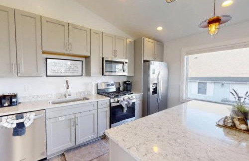 Folly Beach House | Surf Song Cottage