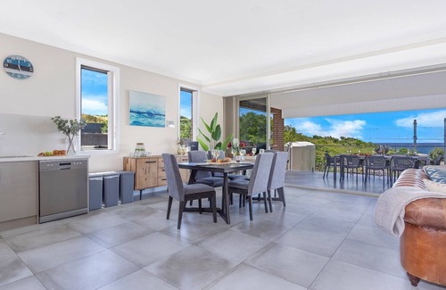 Bombo House | Surf Views on Northpoint — Stay 3 Pay 2