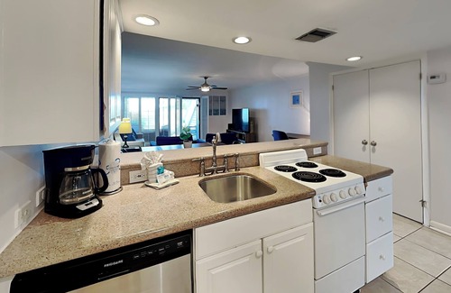 Sawgrass Condo | Surf Villa 626 | Ground Floor Beachfront Condo With Pool & Beach Access