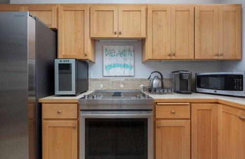 Shorepine Village House | Surfer's Paradise in Pacific City