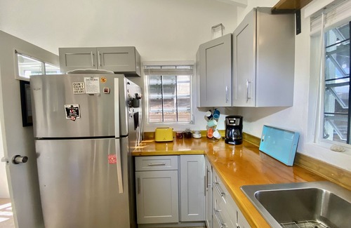 Nazareth Apartment | Surfer Shack 2 King Bedrooms (1 is a Loft)