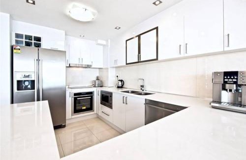 Surfers Paradise Apartment | Surfers Paradise Apartment With Amazing Views