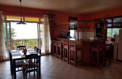 La Gaulette Villa | Surfers point accommodation (roof top terrace)